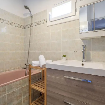 La Caterina-2 By Interhome